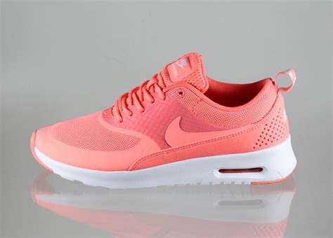 coral color Nike's